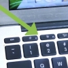 Sicherstellen, dass ein laptop-bildschirm von außen gut lesbar ist